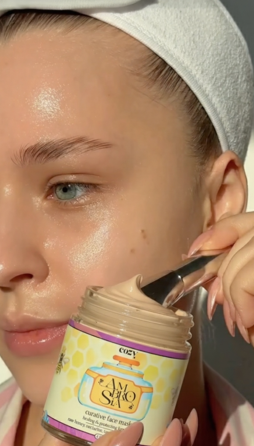 Ambrosia White Ginger + Raw Honey Hydrating Bundle Set